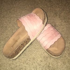 Cute sandals, never worn! Size 8